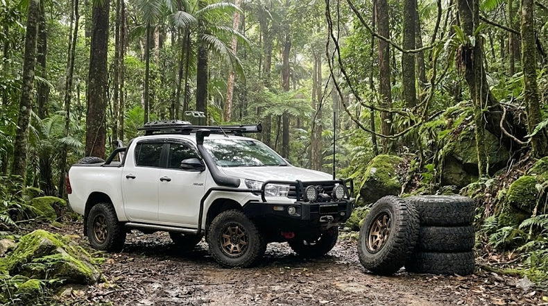 ROAR 4X4 DX189 17x9 Alloy Wheels –6x139.7 PCD, -12 Offset – Fits Hilux, Ranger, D-MAX, BT-50, Triton, Navara (Set of 4)