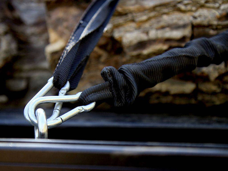 STRATCHITS - BY FRONT RUNNER