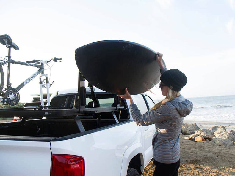 VERTICAL SURFBOARD CARRIER - BY FRONT RUNNER (RRAC095)