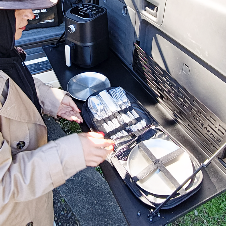 120 series rear door table