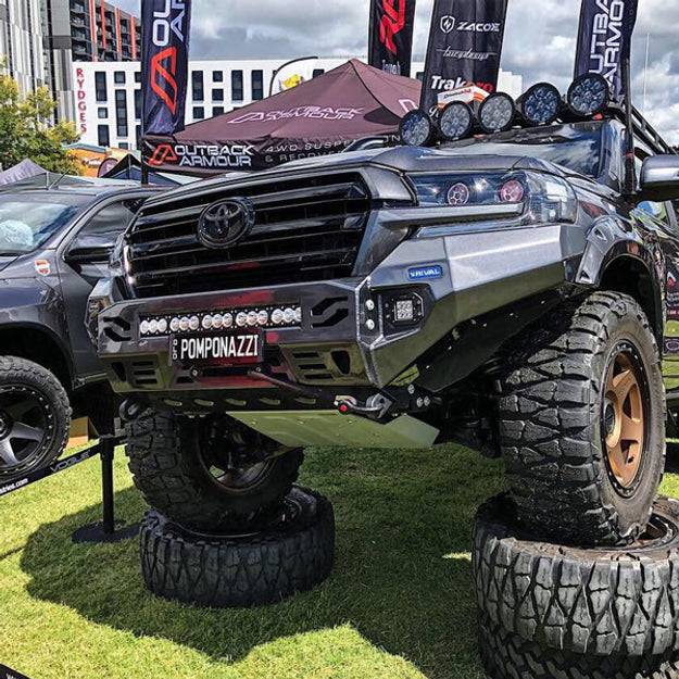 RIVAL Alloy Front Bumper Suits - Toyota Land Cruiser 200 Series (09/2015 - 2021)