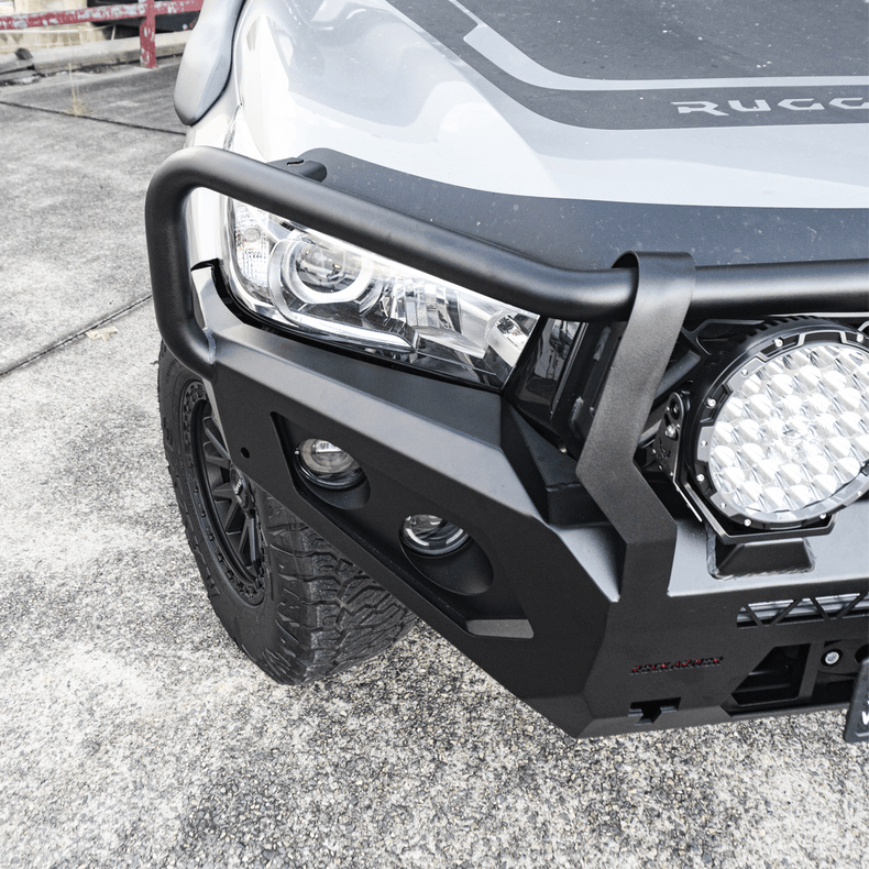 N80 Hilux Touring Pack Suits: Hilux 09/2015 - 07/2020 - Bullbar, Winch, Lights, uhf + Free Fridge
