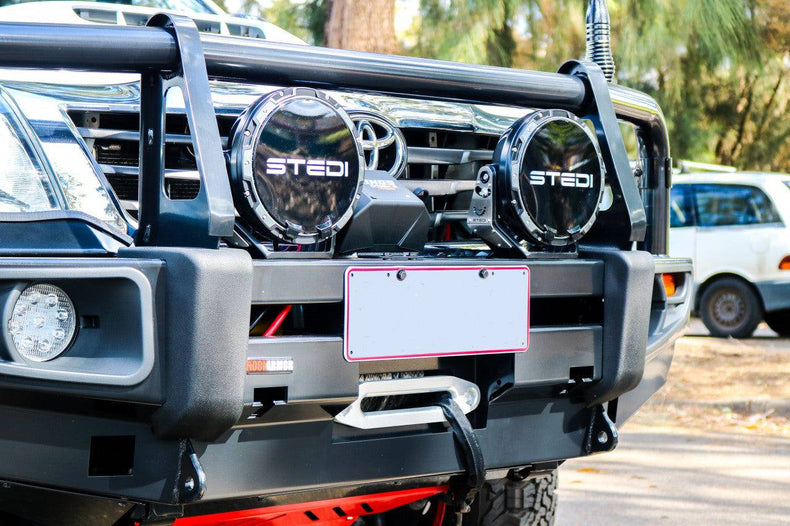 Frontal Pack Bull Bar Winch Spotties Suits - Toyota Hilux | 04/2005 - 08/2015 | Rockarmor