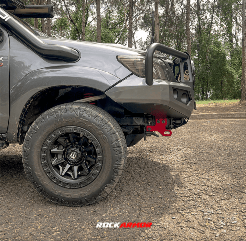 n70 Hilux 08/2011-08/2015 GT Frontal Pack | GT Bullbar, Winch, lights