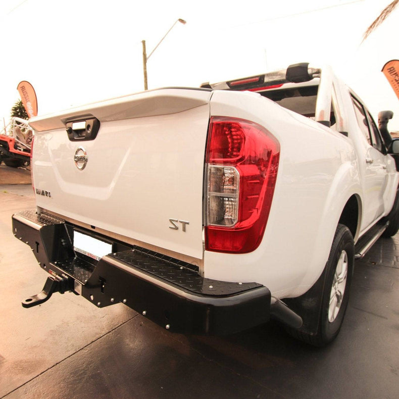 np300 rear step towbar
