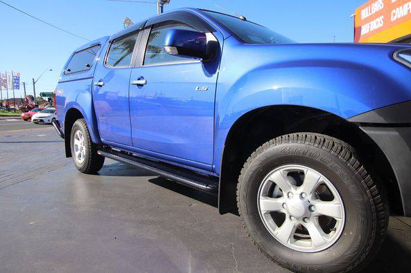 Dmax Rock Sliders Suits 06/2012 - 07/2020