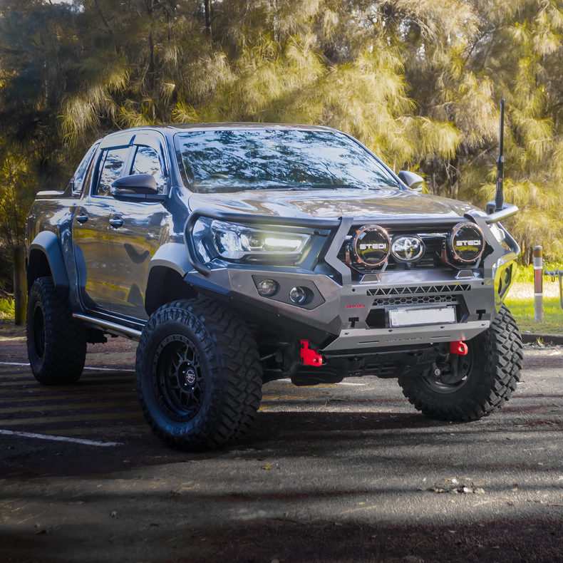 Hilux Rogue Bullbar rockarmor 